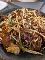 Stir Fried Beef Ho Fun